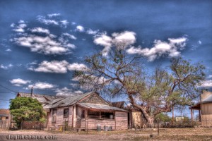 Old rundown Arizonan house