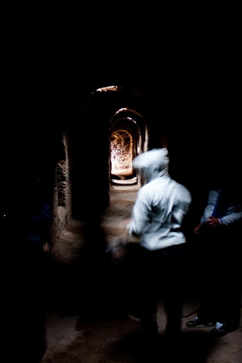 Hooded kids underground Hooded kids underground 500x749 Marrakesh: Morocco photo gallery